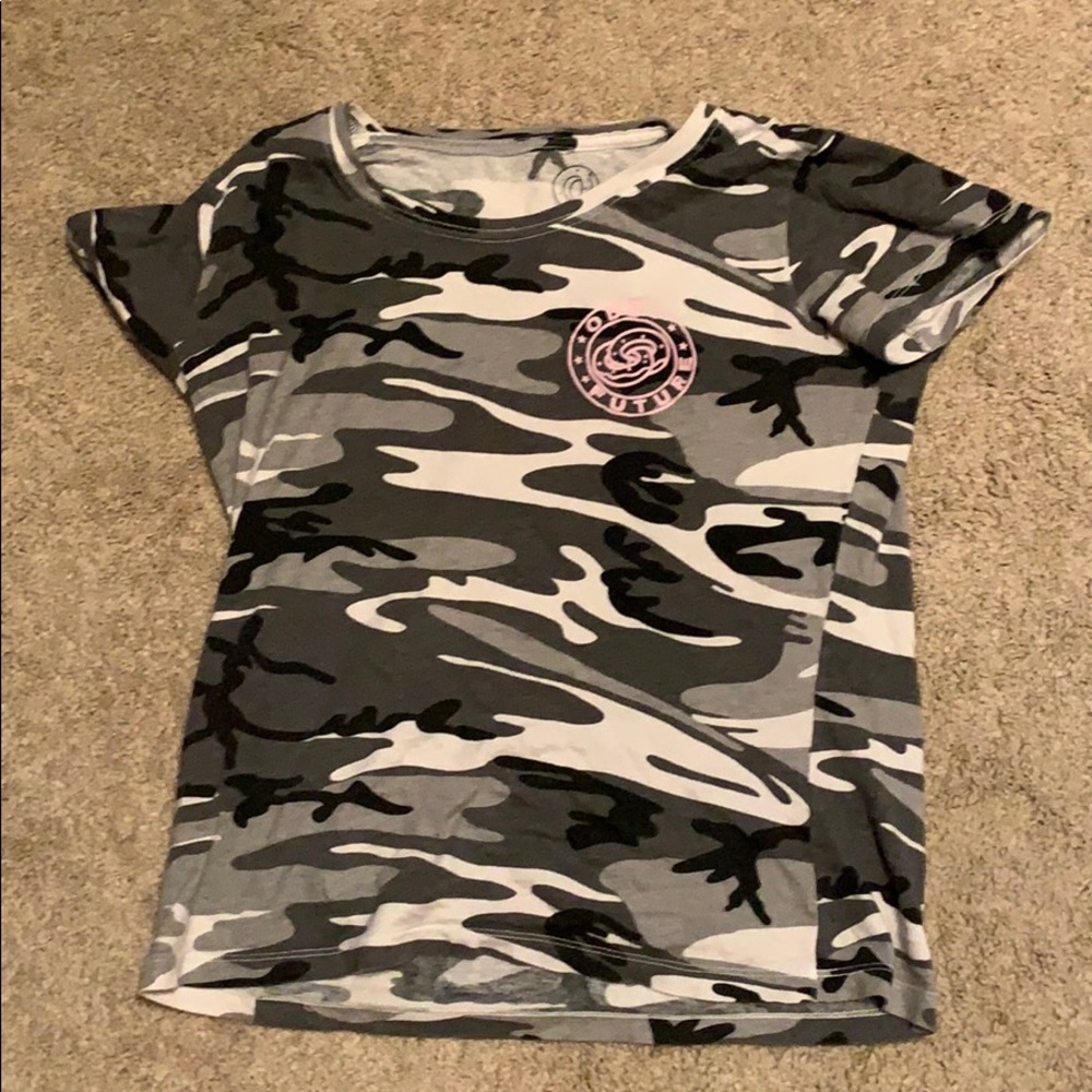 Obey T-shirt Size S